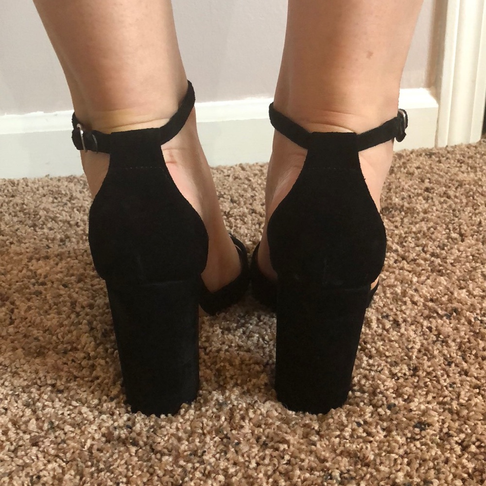 Steve Madden heels - Picture 2 of 3